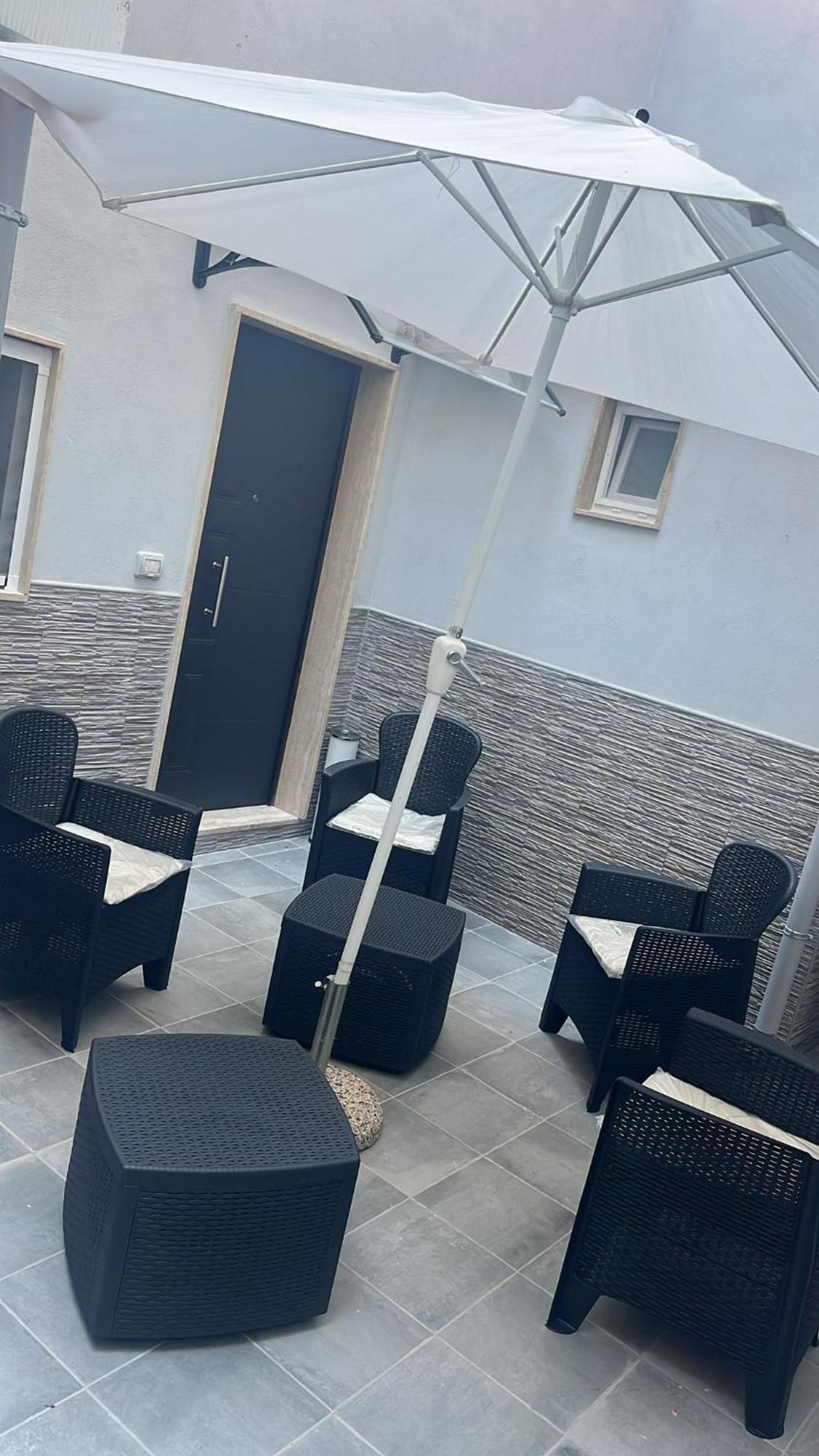 Apartamento La Dimora Di Angelo Bari Exterior foto